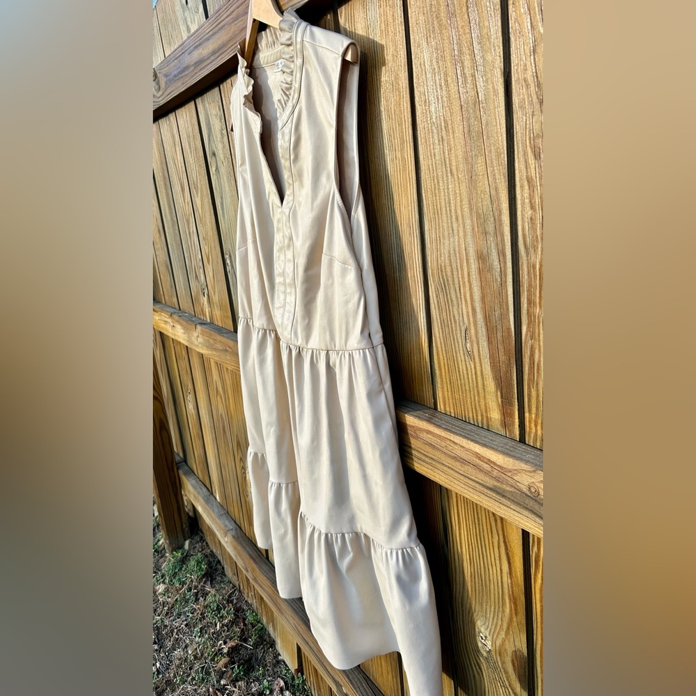 Cato Dress Cream Tiered Vegan Leather Ruffle Trim Sz. 18/20 - Picture 2 of 11